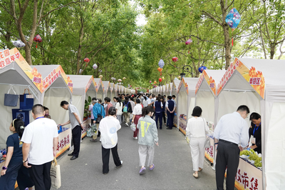 金山啟動(dòng)“豐收狂歡盛宴”，8天近20項(xiàng)活動(dòng)邀市民打卡“魔都后花園”生態(tài)園